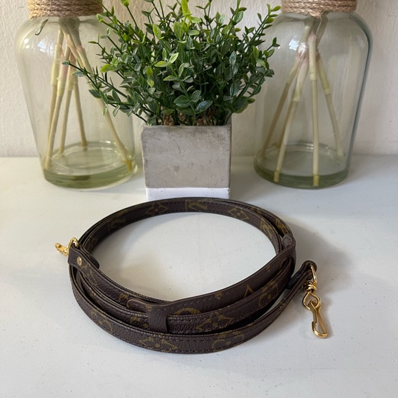 ❤️Louis Vuitton Vintage Strap❤️ - Picture 4 of 7